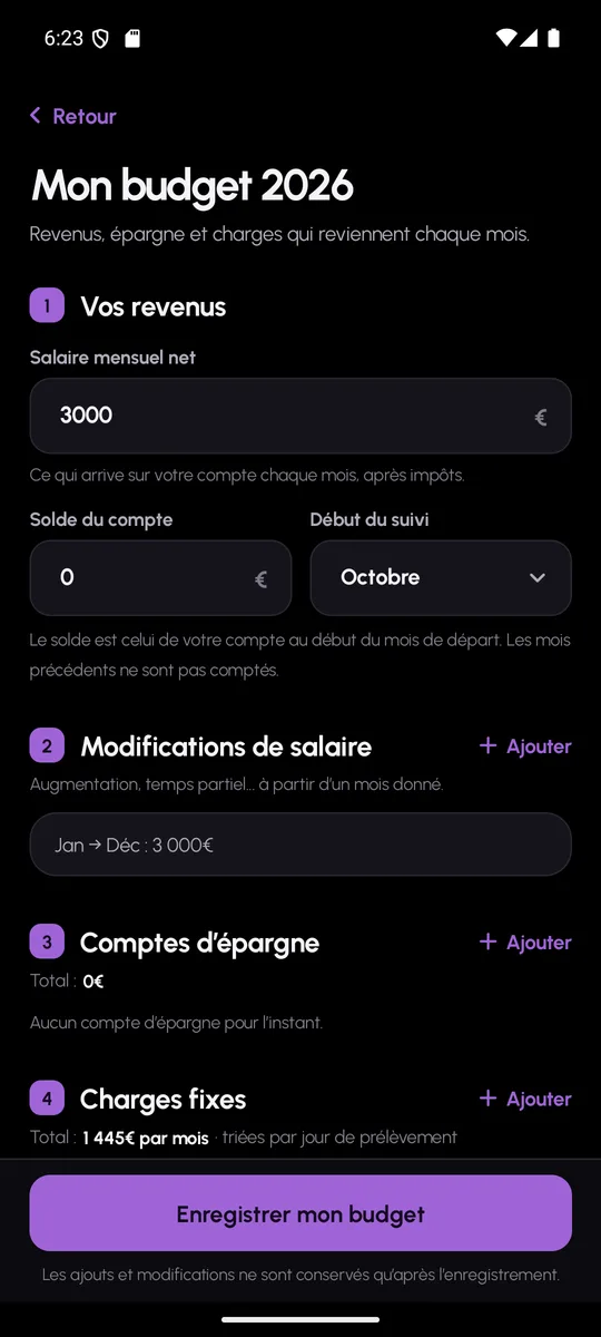 Écran de configuration du budget de MoneyWr : revenu mensuel, solde et charges fixes